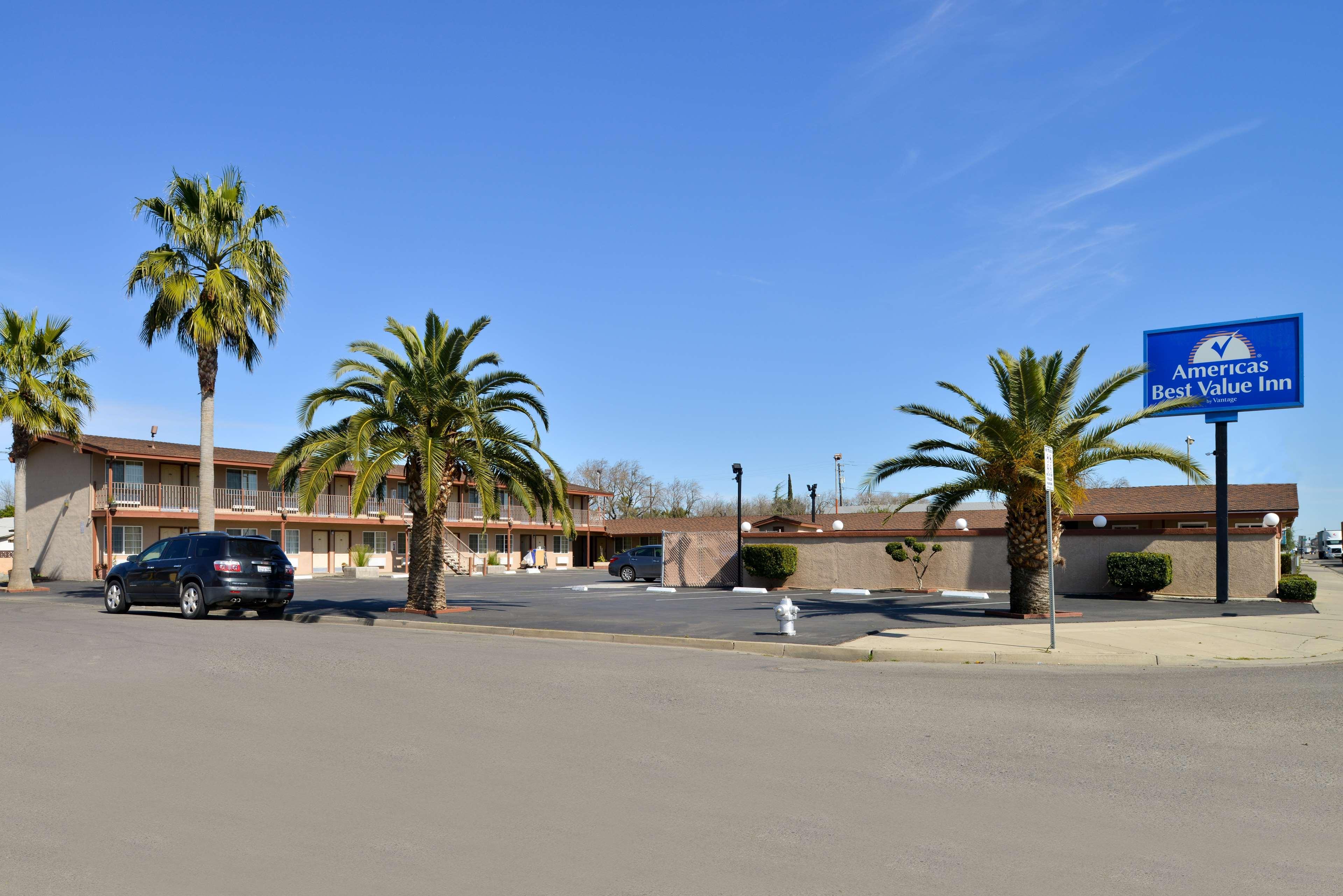 Americas Best Value Inn Los Banos Eksteriør billede
